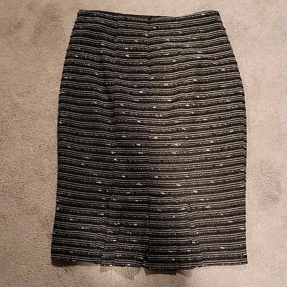 NWOT Nanette Lepore tweed pencil skirt